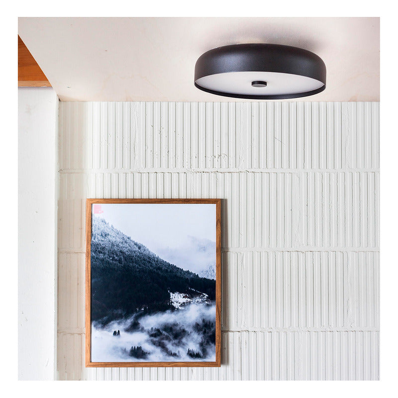 Plafón Led Moderno De Techo Ideal Living Comedor Buena Luz Negro Con Luz Cálida